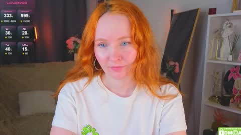 joyce_jones online show from December 1, 2025, 9:31 pm