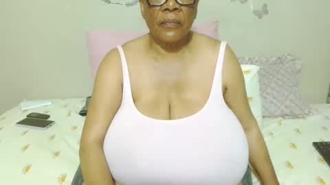 DairyQueen online show from October 21, 2025, 7:36 pm