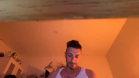 Snapshot of joyfulleyes chatting on March 19, 2026, 4:05 am joyfulleyes online show from March 19, 2026, 4:05 am