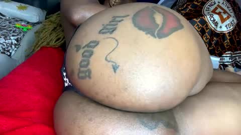 Snapshot of joyslim1 chatting on January 9, 2026, 4:37 am Butterflyass online show from January 9, 2026, 4:37 am