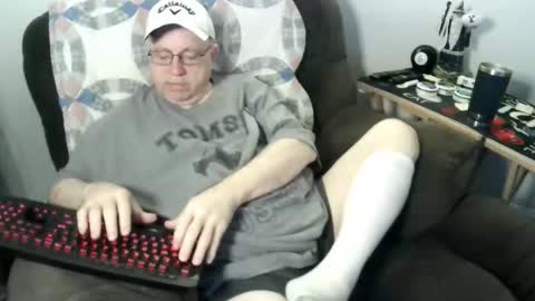 Snapshot of jpmel99 chatting on February 14, 2026, 11:34 pm jpmel99 online show from February 14, 2026, 11:34 pm