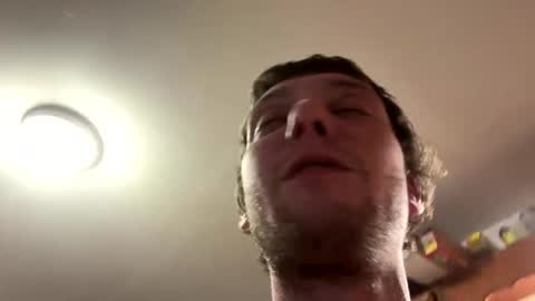 Snapshot of jr_is_back chatting on March 4, 2025, 3:11 am Assholelover online show from March 4, 2025, 3:11 am