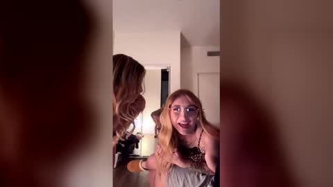 jrnfrens online show from January 14, 2026, 5:46 am