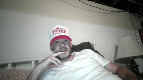 Snapshot of jryan90 chatting on September 14, 2025, 4:11 am Jim online show from September 14, 2025, 4:11 am