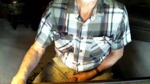 jt335577 online show from April 13, 2026, 4:23 pm