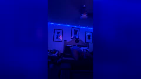 jtyler67445970 online show from March 19, 2026, 7:07 pm