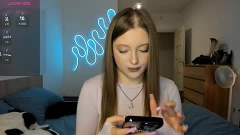 Snapshot of ju_lii chatting on November 13, 2025, 1:10 pm Julia and Julia online show from November 13, 2025, 1:10 pm