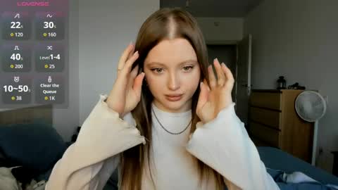 Julia and Julia online show from April 27, 2026, 8:12 am