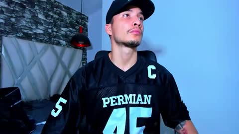 Snapshot of juan_jsmith chatting on February 8, 2026, 11:52 pm juan_jsmith online show from February 8, 2026, 11:52 pm