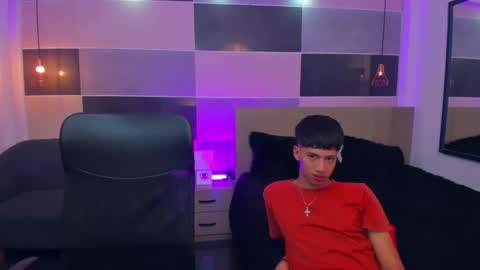 Snapshot of juan_nd_steven chatting on December 12, 2024, 7:30 am JuanSteven online show from December 12, 2024, 7:30 am