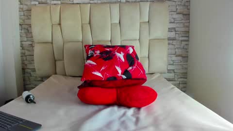 JUAN online show from January 17, 2025, 4:47 pm