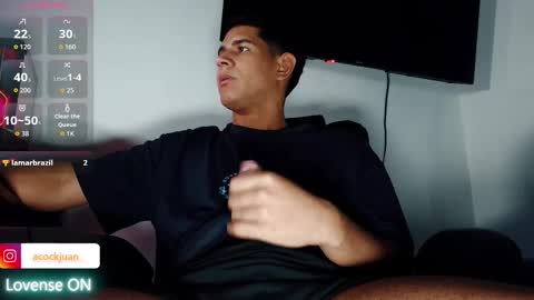 Snapshot of juanacock_2 chatting on October 2, 2025, 1:23 am Juan online show from October 2, 2025, 1:23 am