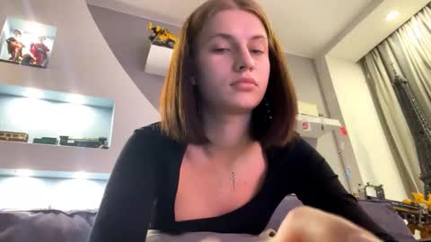 Snapshot of juanastrefeler chatting on November 8, 2025, 4:07 pm Lola online show from November 8, 2025, 4:07 pm