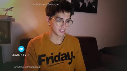 Snapshot of juancamroom chatting on November 14, 2025, 7:12 pm . online show from November 14, 2025, 7:12 pm