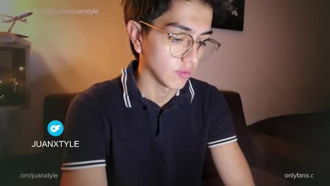 Snapshot of juancamroom chatting on November 20, 2025, 5:34 pm . online show from November 20, 2025, 5:34 pm