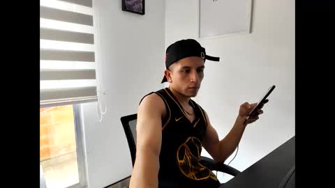 juanda9811 online show from October 22, 2025, 7:35 pm