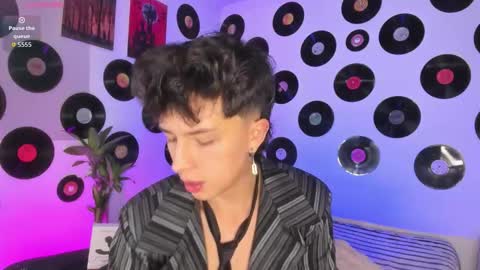 juandaaa__ online show from February 8, 2026, 4:43 pm