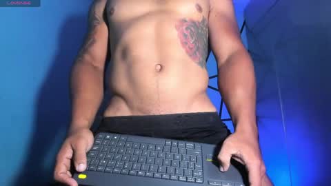 Snapshot of juande_24 chatting on May 27, 2026, 7:00 pm independent model online show from May 27, 2026, 7:00 pm