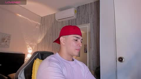 Snapshot of juandiamonds chatting on January 12, 2026, 1:49 pm Juan David online show from January 12, 2026, 1:49 pm