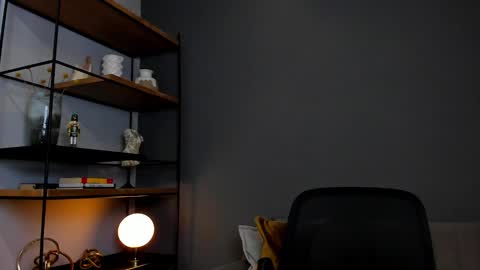 JUANDRES online show from December 24, 2024, 6:11 am