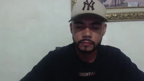 juanfe_style online show from May 1, 2026, 9:41 pm