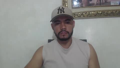 juanfe_style online show from May 2, 2026, 2:44 pm