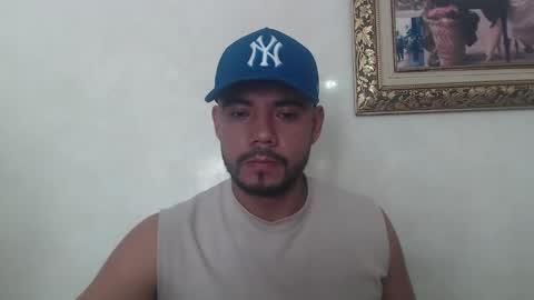 juanfe_style online show from May 18, 2026, 4:46 pm