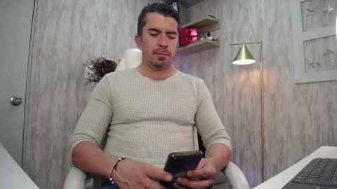 Juan k online show from February 25, 2026, 4:00 am