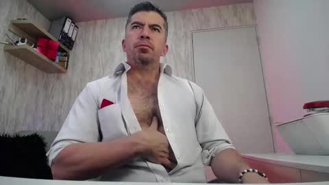 Juan k online show from March 11, 2026, 4:18 am