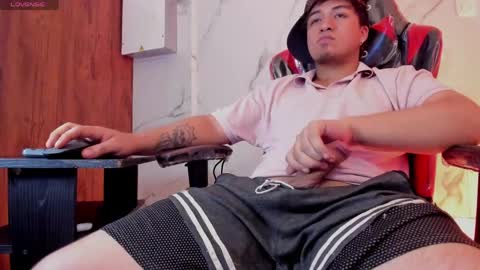 JUAN  online show from March 27, 2026, 2:17 pm