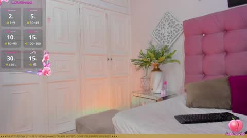 Snapshot of juanmiiss chatting on January 18, 2025, 10:06 am Juan Miguel online show from January 18, 2025, 10:06 am