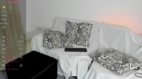 Snapshot of juanmiiss chatting on March 1, 2025, 10:24 am Juan Miguel online show from March 1, 2025, 10:24 am