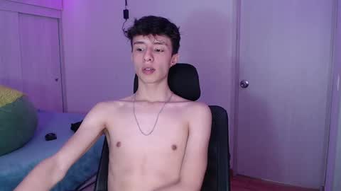 juanmres online show from April 8, 2026, 8:53 pm