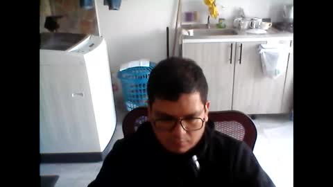 Snapshot of juanpeter10 chatting on March 13, 2026, 7:09 pm BruceWayne online show from March 13, 2026, 7:09 pm