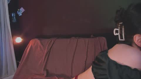 Arina online show from September 9, 2025, 1:43 pm