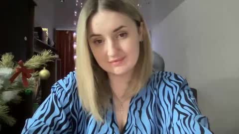 Snapshot of judevalenti chatting on January 23, 2025, 5:31 pm JudeValenti online show from January 23, 2025, 5:31 pm