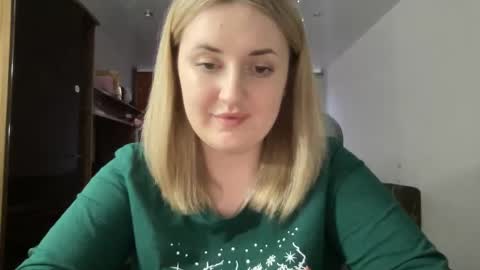 Snapshot of judevalenti chatting on February 7, 2025, 5:07 pm JudeValenti online show from February 7, 2025, 5:07 pm