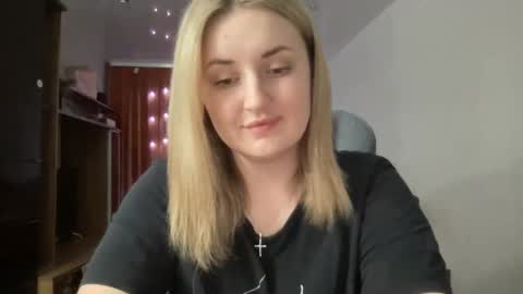 Snapshot of judevalenti chatting on February 25, 2025, 4:42 pm JudeValenti online show from February 25, 2025, 4:42 pm
