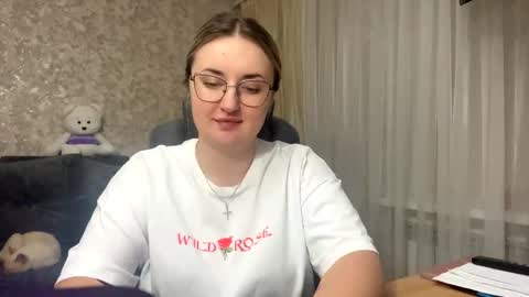 Snapshot of judevalenti chatting on September 29, 2025, 6:46 pm JudeValenti online show from September 29, 2025, 6:46 pm