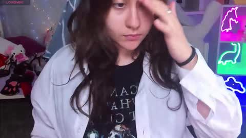 Snapshot of judithsilva chatting on December 16, 2025, 10:42 am JudithSilvia online show from December 16, 2025, 10:42 am