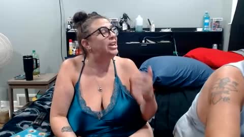Juiceepawwg420 online show from July 11, 2026, 2:03 am