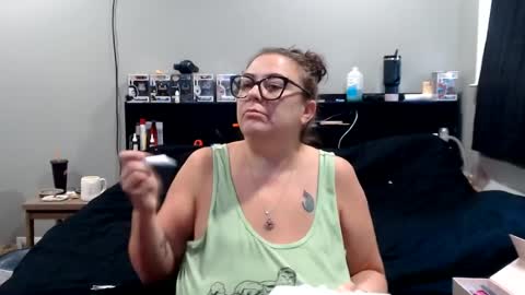 Juiceepawwg420 online show from July 22, 2026, 5:16 pm