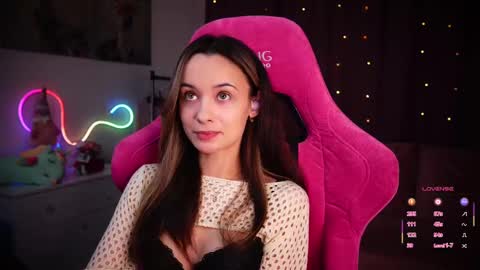 Angelina online show from March 5, 2025, 8:00 pm