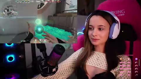 Angelina online show from March 5, 2025, 11:05 pm