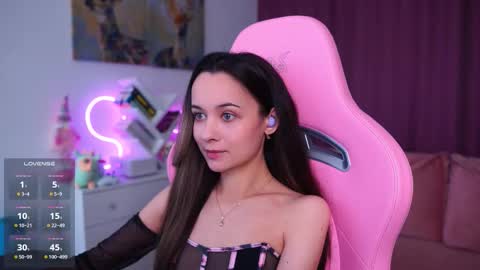 Angelina online show from October 22, 2025, 11:10 am