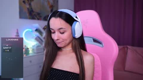 Angelina online show from November 27, 2025, 11:45 am