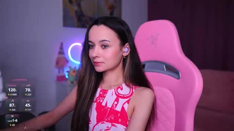 Snapshot of juicy___angel chatting on February 16, 2026, 1:18 pm Angelina online show from February 16, 2026, 1:18 pm