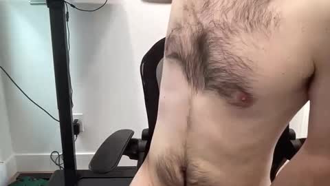 juicy boy21 online show from November 13, 2025, 4:50 pm