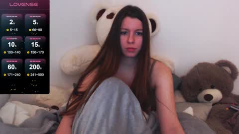 Snapshot of juicy_mystery chatting on December 22, 2024, 3:55 pm laura online show from December 22, 2024, 3:55 pm