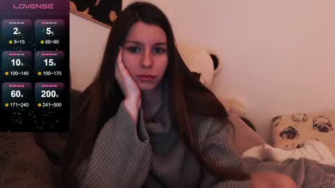 Snapshot of juicy_mystery chatting on December 23, 2024, 7:20 pm laura online show from December 23, 2024, 7:20 pm